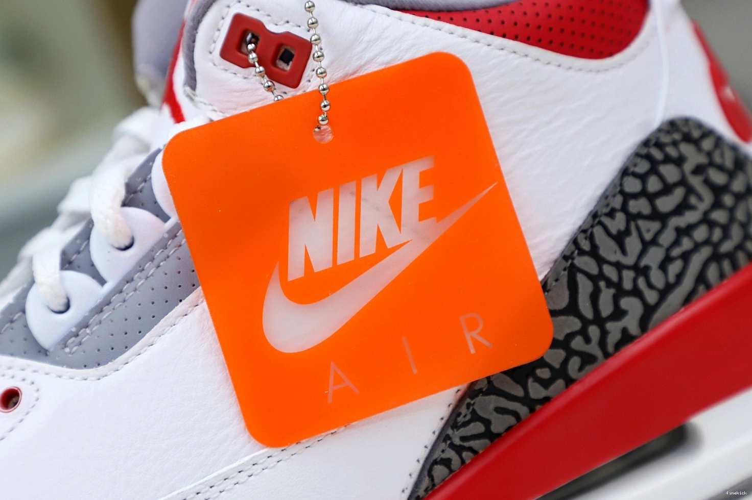 AIR 3RETRO